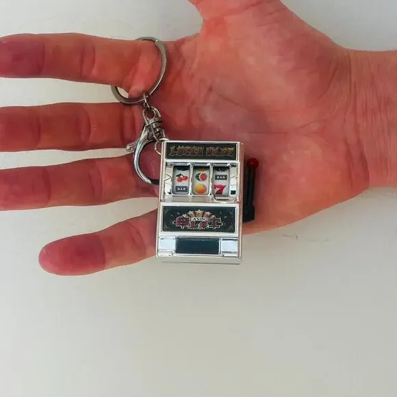 Y2k 2000s vintage style keychain - Picture 10 of 13